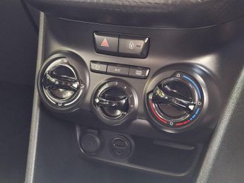 Peugeot 208 1.2 PureTech Active ETG Euro 6 (s/s) 5dr