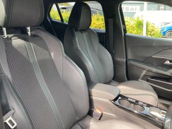 Peugeot 2008 50kWh GT Auto 5dr (7kW Charger)