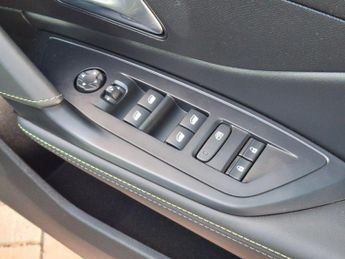 Peugeot 308 1.6 12.4kWh GT e-EAT Euro 6 (s/s) 5dr