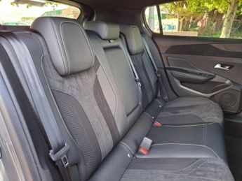 Peugeot 308 1.6 12.4kWh GT e-EAT Euro 6 (s/s) 5dr