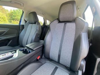 Peugeot 3008 1.2 PureTech Allure EAT Euro 6 (s/s) 5dr