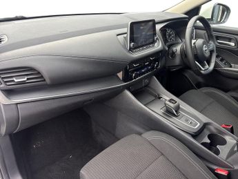 Nissan Qashqai 1.3 DiG-T MH 158 Acenta Premium 5dr Xtronic