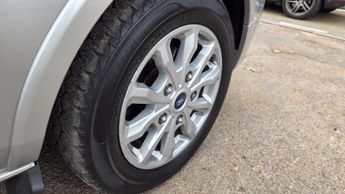 Ford Tourneo Custom 2.0 EcoBlue 130ps L/R 9 Seater Titanium Auto