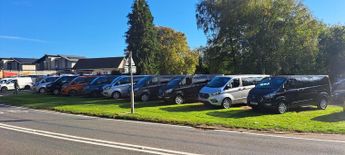 Ford Tourneo Custom 2.0 EcoBlue 130ps L/R 9 Seater Titanium Auto