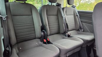 Ford Tourneo Custom 2.0 EcoBlue 130ps L/R 9 Seater Titanium Auto
