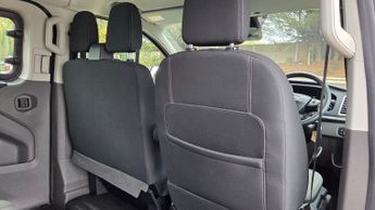 Ford Tourneo Custom 2.0 EcoBlue 130ps L/R 9 Seater Titanium Auto