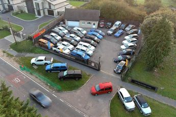 Ford Tourneo Custom 2.0 EcoBlue 130ps L/R 9 Seater Titanium Auto