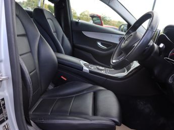 Mercedes-Benz C Class C220d Sport 4dr 9G-Tronic