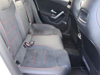 Mercedes-Benz A Class A180 AMG Line Premium Plus Night Edition 5dr Auto