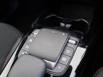 Mercedes-Benz A Class A180 AMG Line Premium Plus Night Edition 5dr Auto