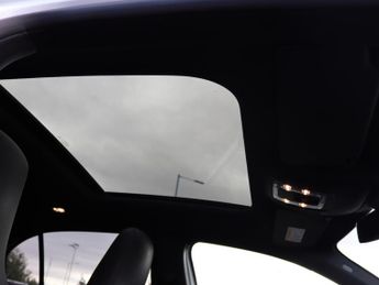 Mercedes-Benz A Class A180 AMG Line Premium Plus Night Edition 5dr Auto