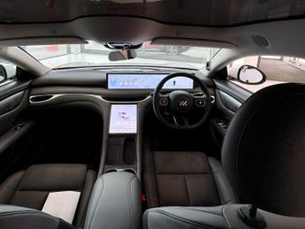 MG Im5 300kW Long Range 100kWh 5dr Auto