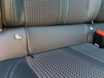 Peugeot 208 1.2 PureTech GT EAT Euro 6 (s/s) 5dr