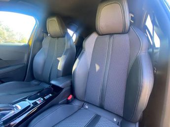 Peugeot 208 1.2 PureTech GT EAT Euro 6 (s/s) 5dr