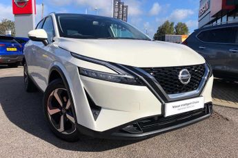 Nissan Qashqai 1.3 DiG-T MH 158 N-Connecta 5dr