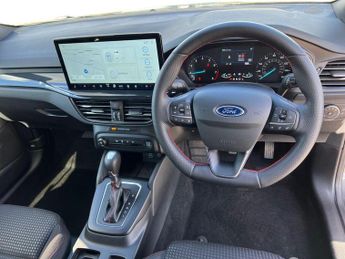 Ford Focus Estate ST-Line 1.0 MHEV 155PS Auto