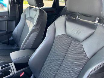 Audi Q3 5Dr S Line 35 1.5 Auto