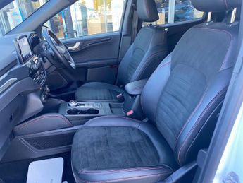 Ford Kuga 2.0 EcoBlue 190 ST-Line X Edition 5dr Auto AWD