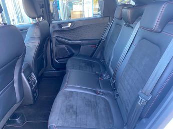 Ford Kuga 2.0 EcoBlue 190 ST-Line X Edition 5dr Auto AWD