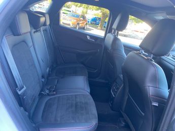 Ford Kuga 2.0 EcoBlue 190 ST-Line X Edition 5dr Auto AWD