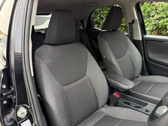 Toyota Yaris 1.5 VVT-h Design E-CVT Euro 6 (s/s) 5dr
