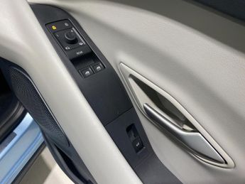 Ford Explorer 77kWh (286PS) EV Automatic PREMIUM Extended Range 5dr**Drivers A