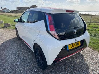Toyota AYGO 1.0 VVT-i x-press Hatchback 5dr Petrol x-shift Euro 6 (68 ps)