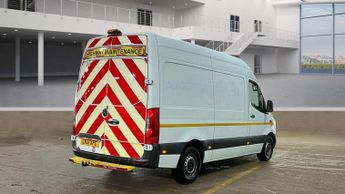 Mercedes-Benz Sprinter 317 CDI 170 L2H2 PROGRESSIVE 9G-TRONIC MWB HIGH ROOF RWD AUTO  (