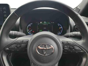 Toyota Yaris Cross 1.5 Hybrid Design 5dr CVT