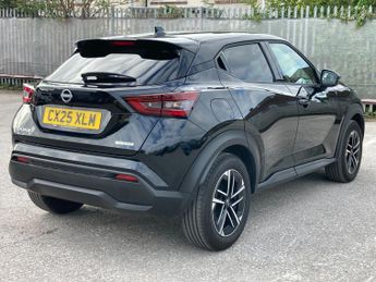 Nissan Juke 1.6 Hybrid N-Connecta 5dr Auto