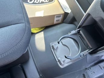 Ford Transit 350 L2 / H2 68kwh Battery 135kwh / 184PS RWD Auto