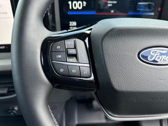 Ford Transit Courier Trend 43kWh 136PS Auto