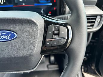 Ford Transit Courier Trend 43kWh 136PS Auto