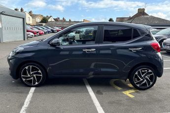 Hyundai i10 1.0 [63] Premium 5dr Auto [Nav]