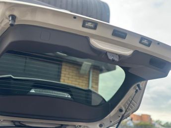 Alfa Romeo Junior 207kW Elettrica Veloce 54kWh 5dr Auto