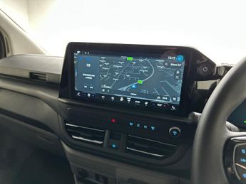 Ford Transit Custom 320 SWB Limited 65kWh 100kw / 136PS D/Cab Auto