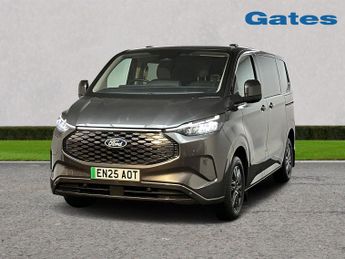 Ford Transit Custom 320 SWB Limited 65kWh 100kw / 136PS D/Cab Auto