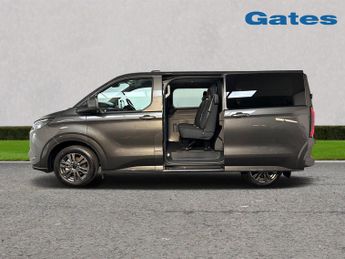 Ford Transit Custom 320 SWB Limited 65kWh 100kw / 136PS D/Cab Auto
