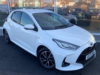Toyota Yaris 1.5 VVT-h Design E-CVT Euro 6 (s/s) 5dr