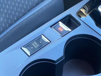 Peugeot 2008 1.2 PureTech Allure EAT Euro 6 (s/s) 5dr