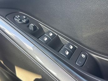 Vauxhall Grandland X 