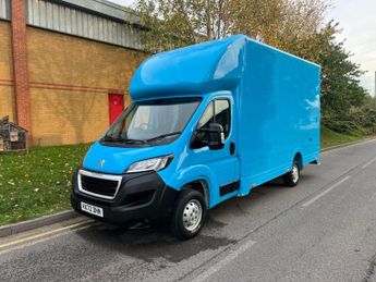 Peugeot Boxer 2.2 BlueHDi 335 S Platform Cab L3 Euro 6 (s/s) 2dr
