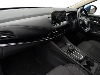 Nissan Qashqai 1.3 DiG-T MH 158 N-Connecta 5dr Xtronic