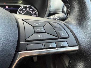 Nissan Juke 1.0 DiG-T 114 N-Connecta 5dr DCT