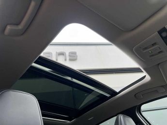 Nissan Ariya Evolve e-4ORCE (225kw)