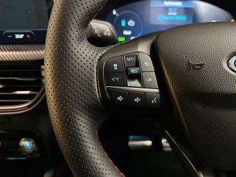 Ford Kuga 5Dr ST-Line 2.5 PHEV 243PS 2WD Auto