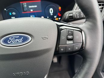 Ford Kuga 5Dr Titanium 2.5 PHEV 243PS 2WD Auto