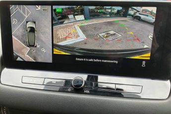 Nissan Qashqai 1.3 DiG-T MH 158 N-Connecta 5dr Xtronic