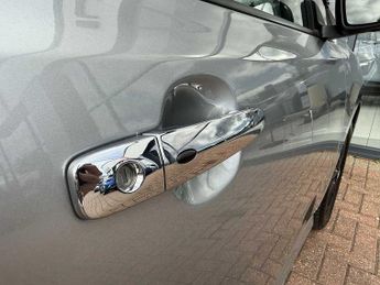 Nissan LEAF 110kW N-Connecta 39kWh 5dr Auto