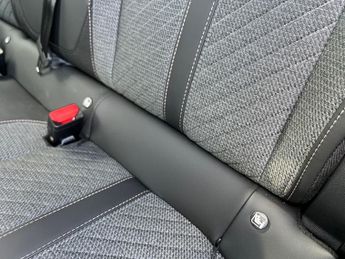 Peugeot 2008 5Dr Allure 1.2 Auto